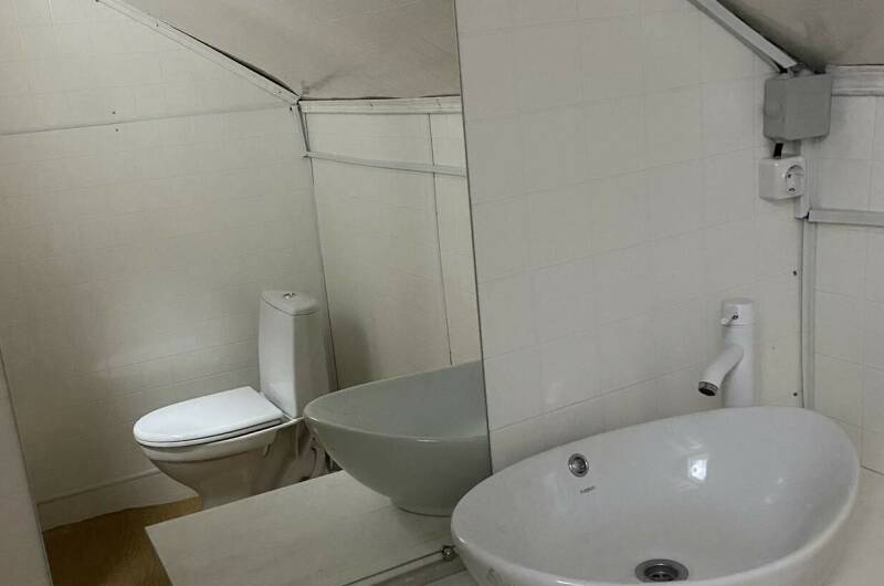 Дом трехкомнатный (9 спальных мест)