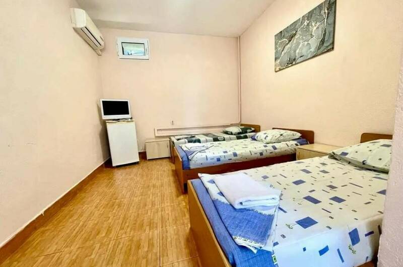 Номер «Стандарт» эконом трёхместный