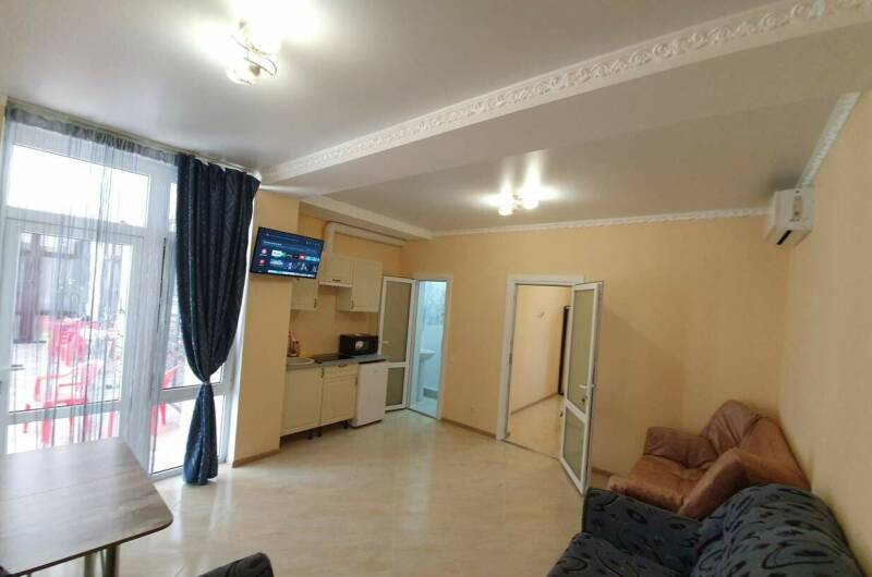 Двухкомнатный номер «Люкс» на 5 человек