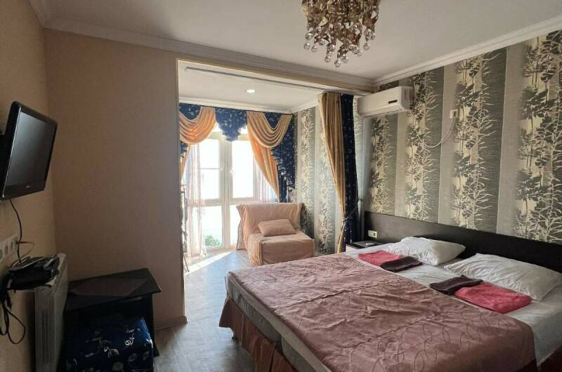 № 4 Четырехместный номер с панорамным видом