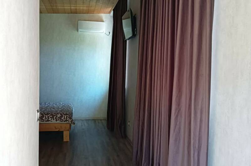 Двухместная комната с доп. местом (№ 2)