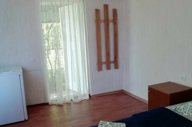 Двухместная комната с доп. местами (№ 3)