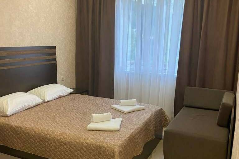 Номер трехместный