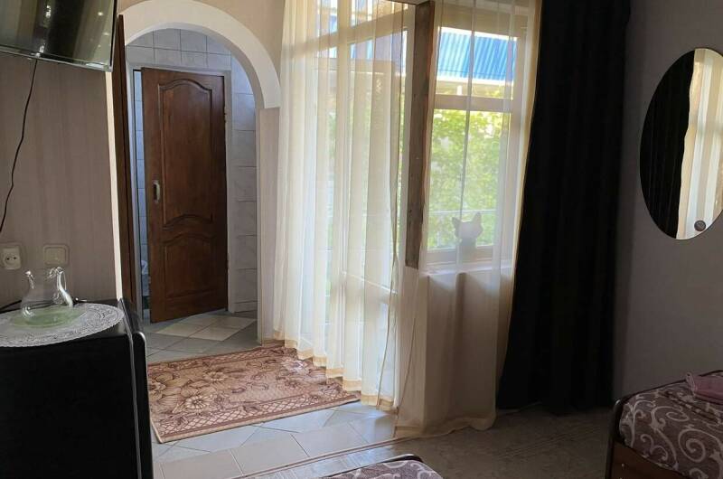 Комната № 8