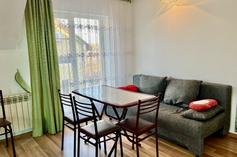 Шестиместный «Семейный»