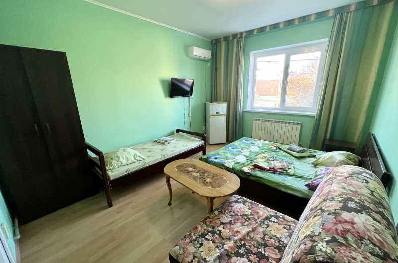 Трехместный номер «Стандарт»