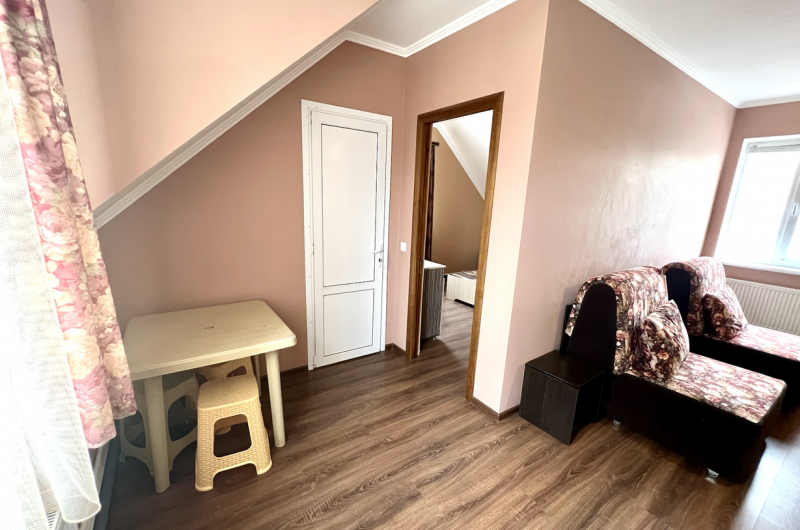 Четырехместный отдельный номер Студия