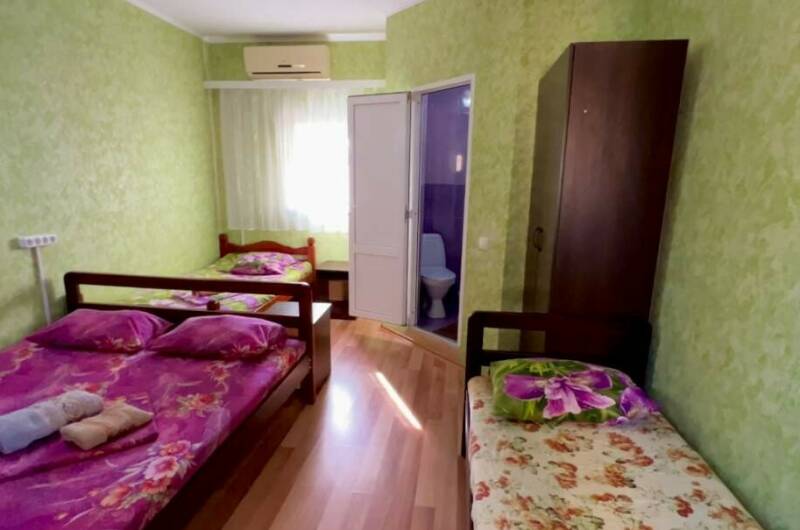 Четырехместный номер (2 этаж)