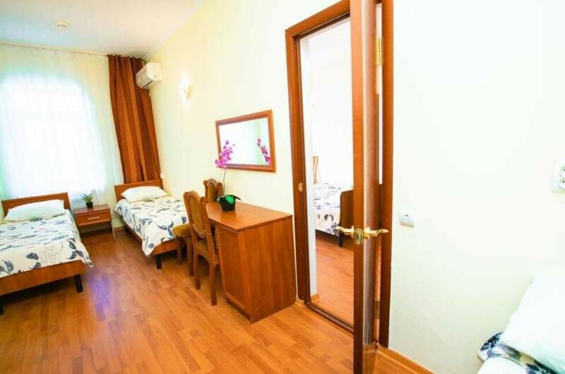 Семейный двухкомнатный номер