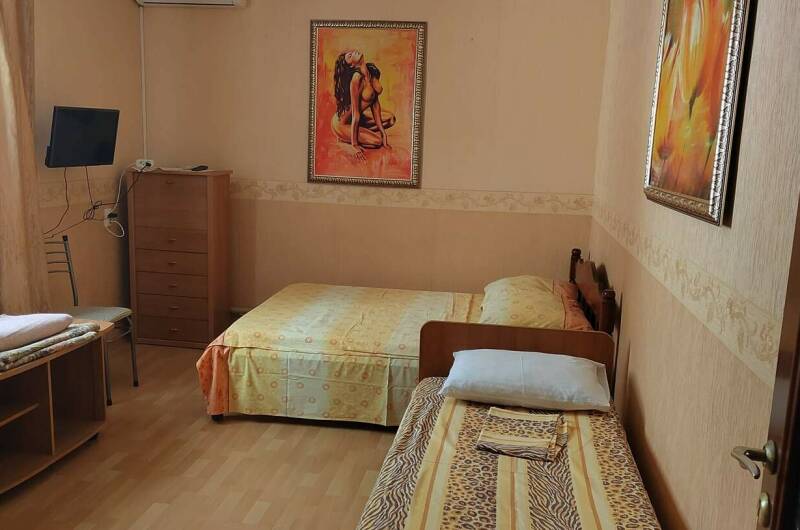 З-х местный