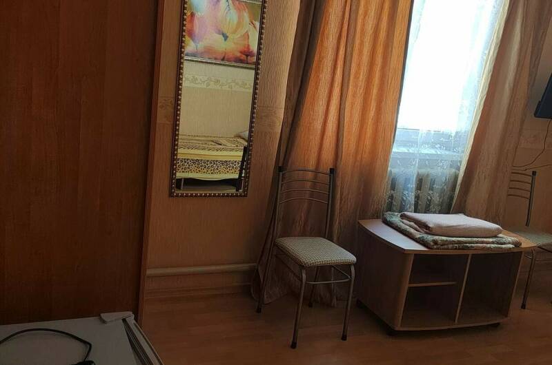 З-х местный