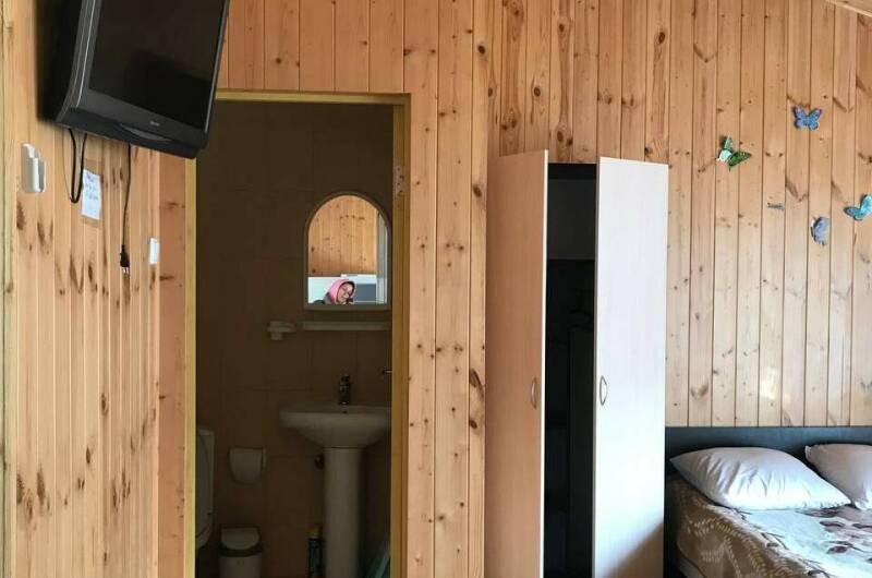 Четырехместный домик