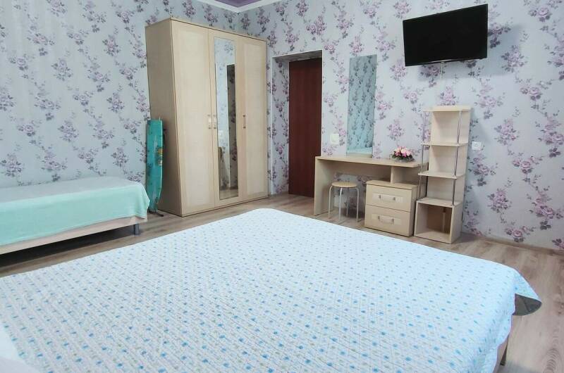 2х комнатный с кухней на 1 этаже (этаж под ключ)