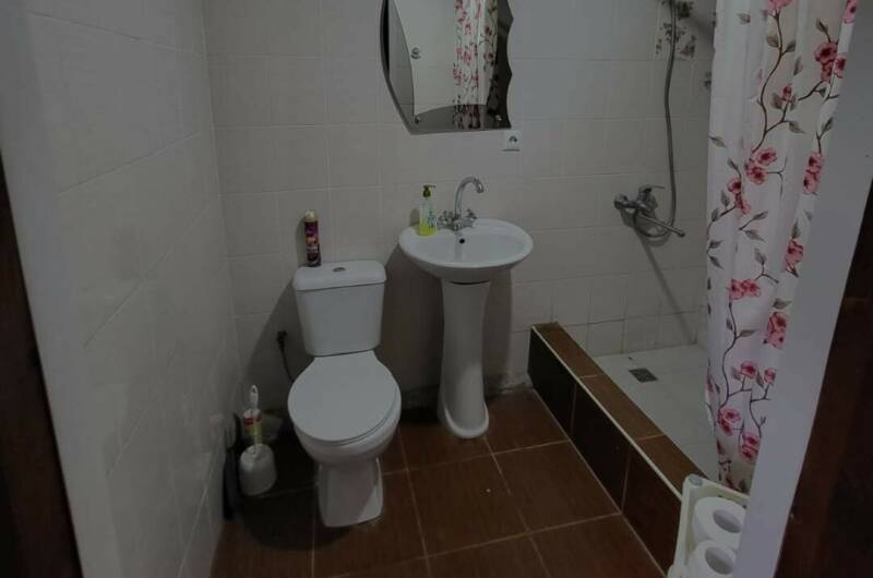 3 номера Душ туалет общи