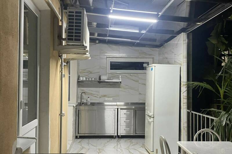 «Полулюкс» 1-комнатный 1 этаж с кухней