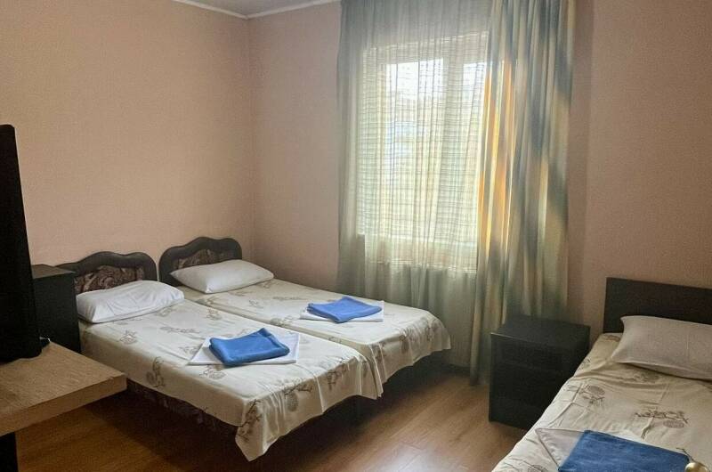 Трехместный эконом 33