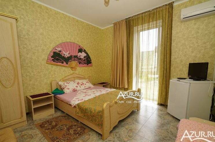 Трехместный номер в доме