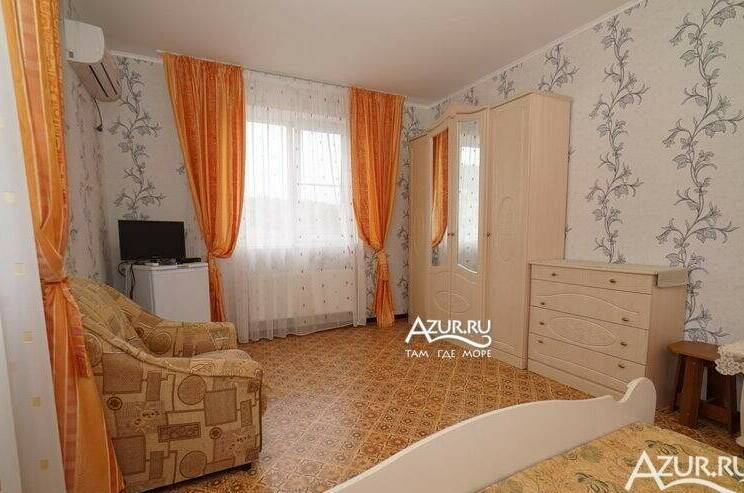 Трехместный номер в доме