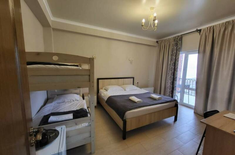 Четырёхместный семейный