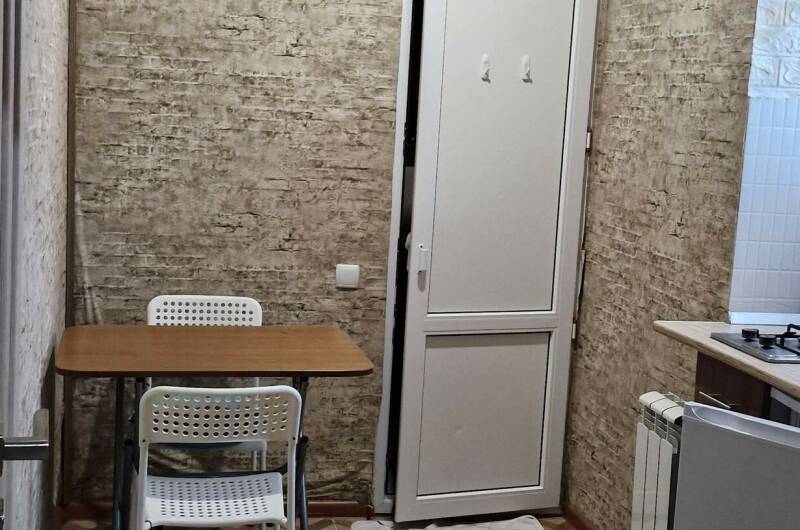 1 комнатная квартира на 2 этаже