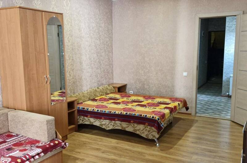 1 комнатная квартира на 3 этаже с балконом