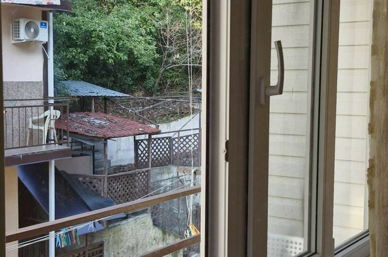 1 комнатная квартира на 3 этаже с балконом