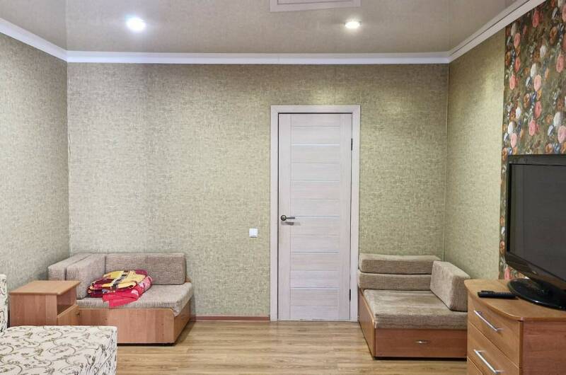 1 комнатная квартира на 4 этаже с балконом