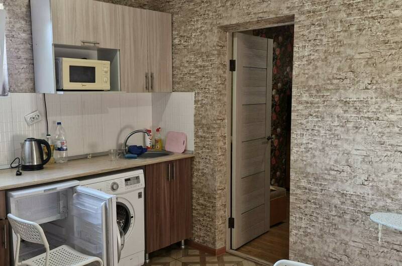 1 комнатная квартира на 4 этаже с балконом