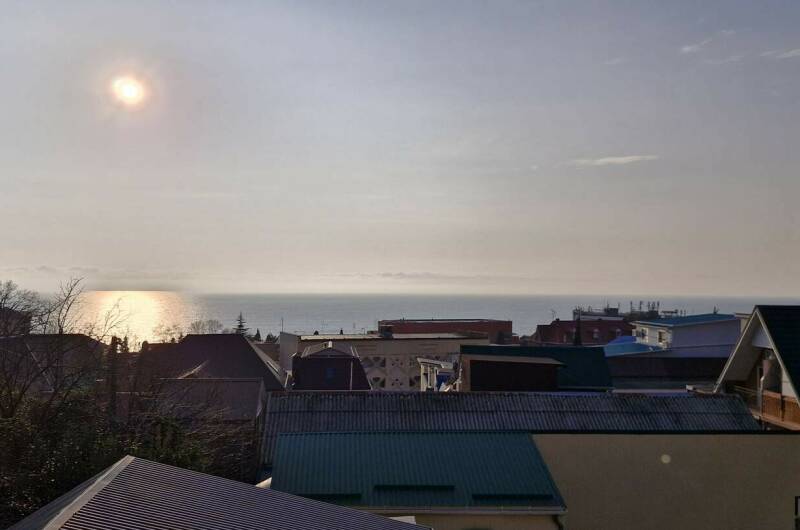 2 комнатная квартира на 4 этаже с видом на море