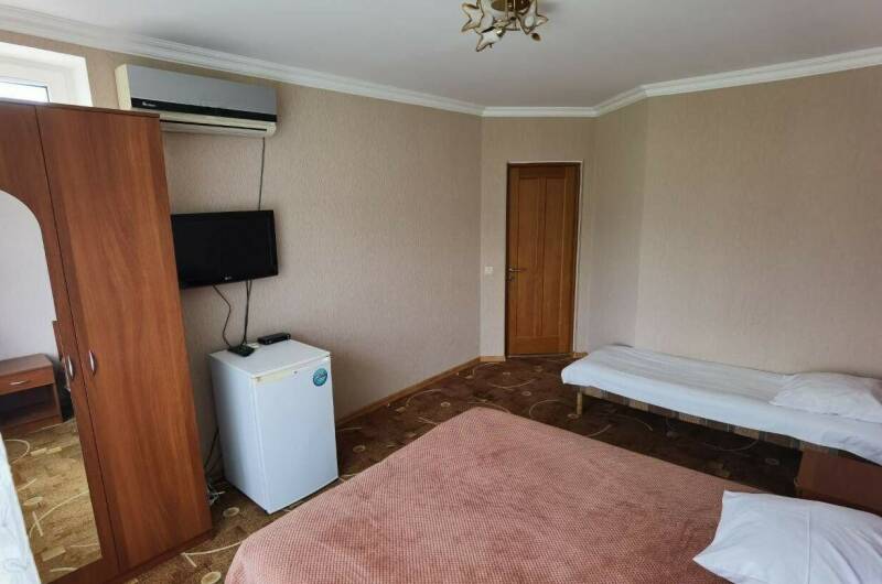 Трёхместный номер «Эконом»