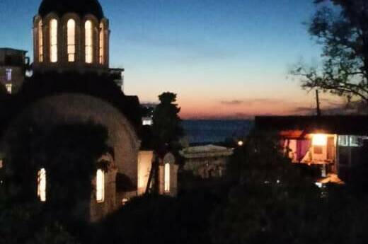 «Белый дом» трехместный номер