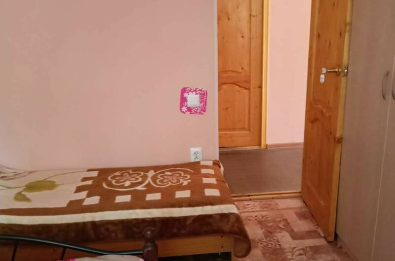 «Желтый дом» четырехместный номер