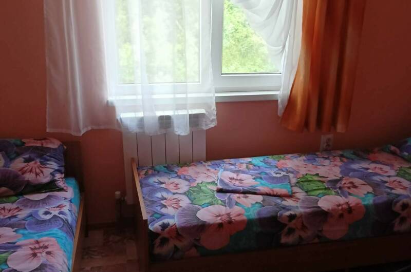 «Желтый дом» четырехместный номер