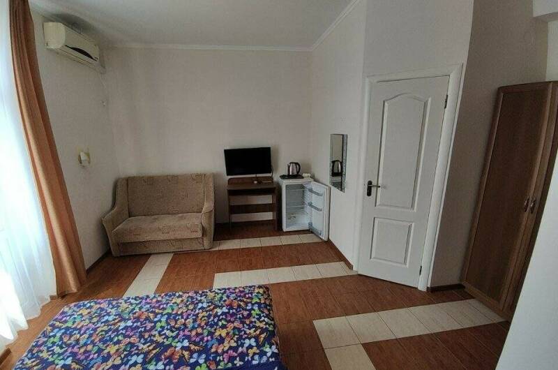 Четырёхместный номер с балконом