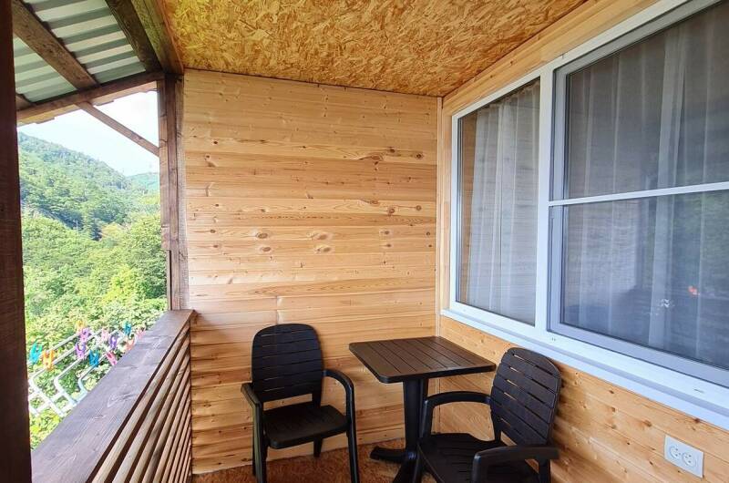 Однокомнатный деревянный домик