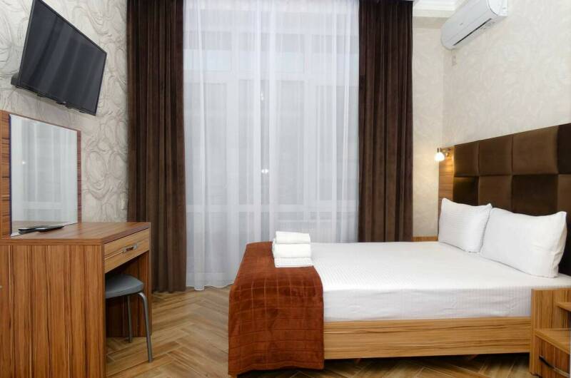 Двухкомнатный с кухней