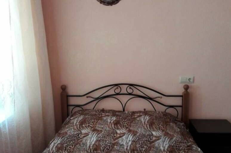 Двухкомнатный люкс «Солнечный» с кухней 03