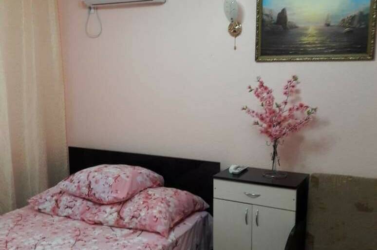 Однокомнатный номер с кухней на Краснодарской