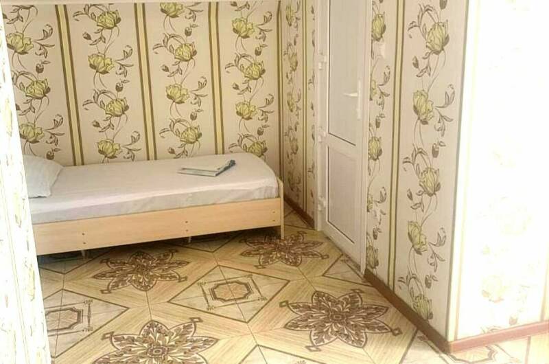 «Стандарт» 3-местный с 2-спальной кроватью