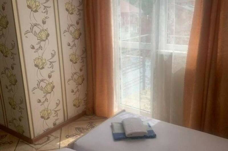 «Стандарт» 3-местный с балконом