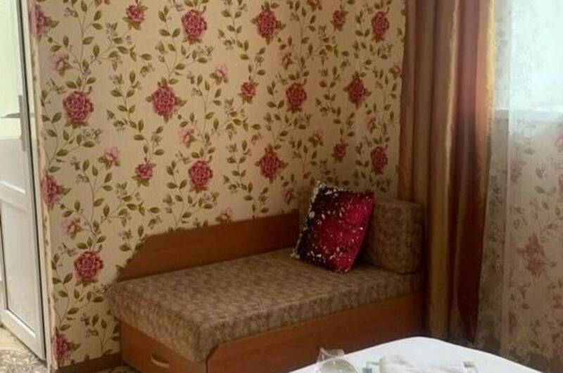 «Стандарт» 3-местный с балконом