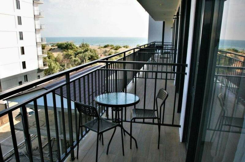 Трёхместный номер «Стандарт» с видом на море