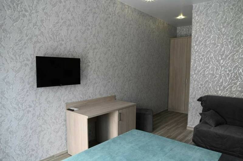 Семейный комфорт с выходом к бассейну