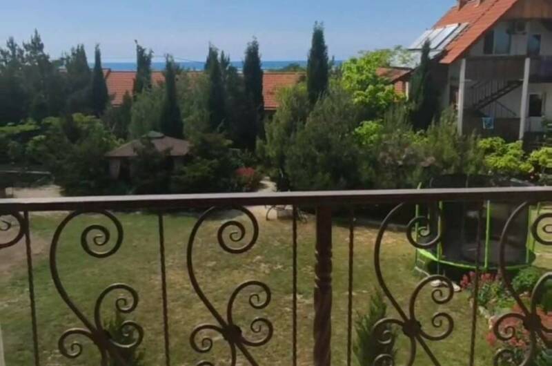 2−4 местный «люкс Вид на сад» с завтраком на 2х