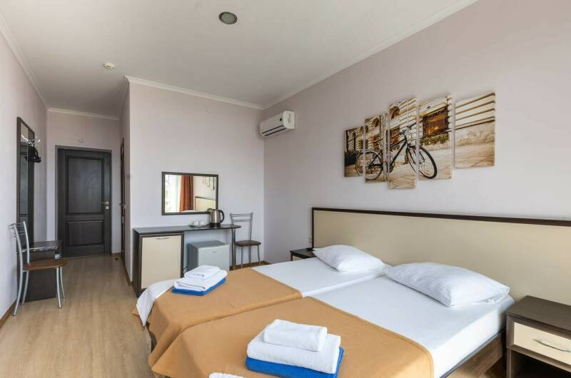 Двухместный Стандарт с раздельными кроватями-3*