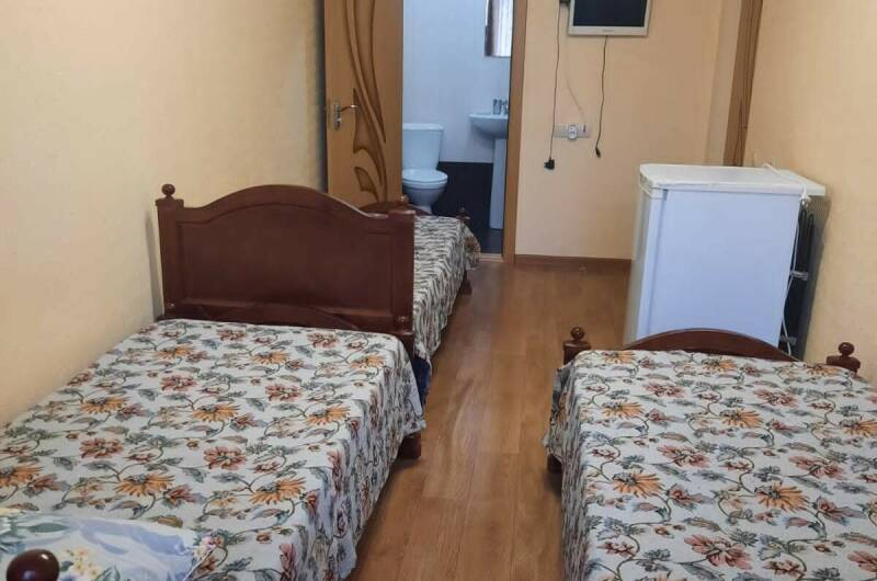 «Стандарт» 3-местный с раздельными кроватями