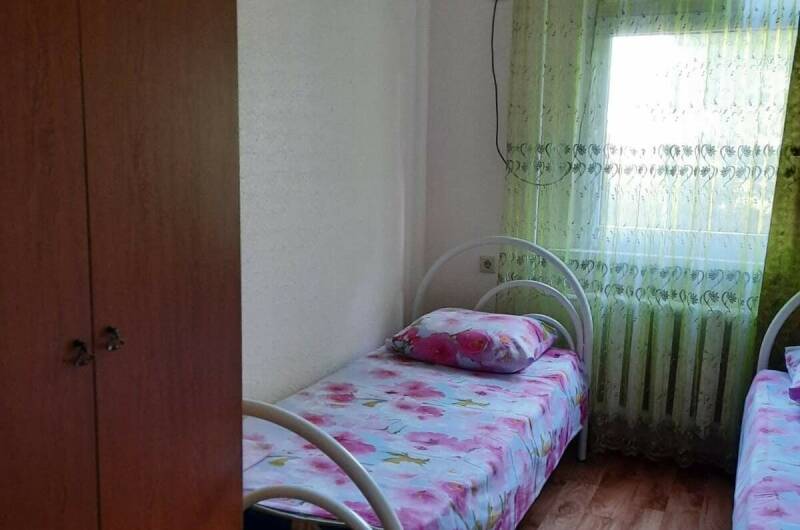 «Эконом» 3-местный с раздельными кроватями