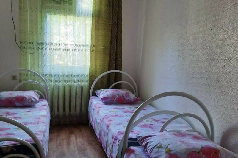 «Эконом» 3-местный с раздельными кроватями