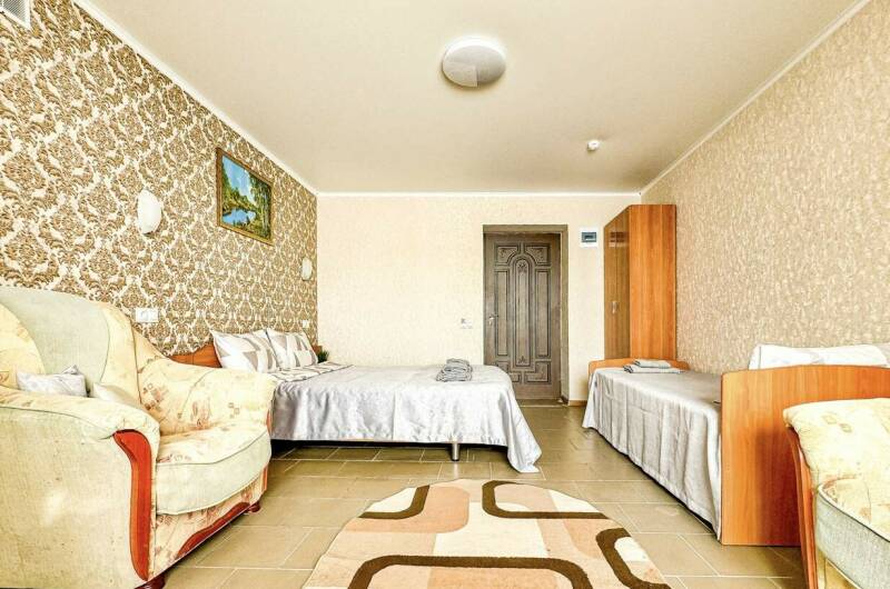 Трёхместный номер «Улучшенный» с кухней