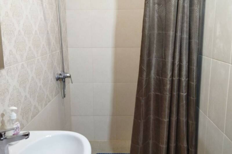 Трехместный